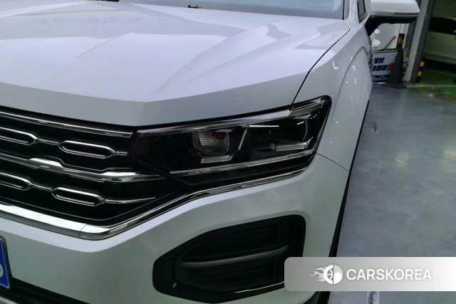 Volkswagen Tharu 2022 Белый из Китая, фото 3