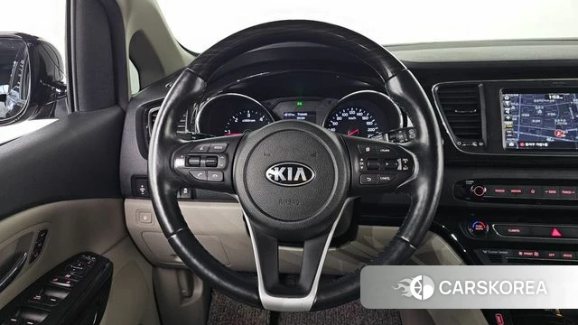 Kia The New Carnival 2018 Черный из Кореи, фото 3