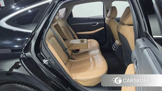 Hyundai Sonata D Edge Hybrid (DN8) 2023 Черный из Кореи, фото 3