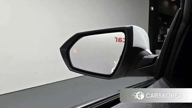 Hyundai The New Avante (CN7) 2023 Белый из Кореи, фото 3