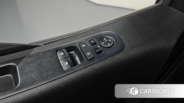 Hyundai Staria 2021 Черный из Кореи, фото 3