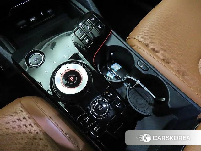 Kia Sportage 5th Generation Hybrid 2023 Белый из Кореи, фото 3
