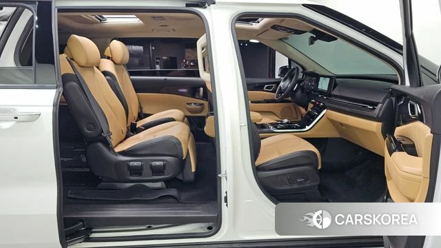 Kia Carnival 4th generation 2022 Белый из Кореи, фото 3