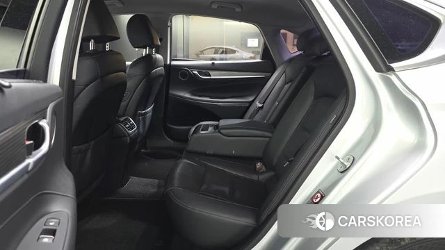 Hyundai Grandeur IG 2018 Серебристо-серый из Кореи, фото 3