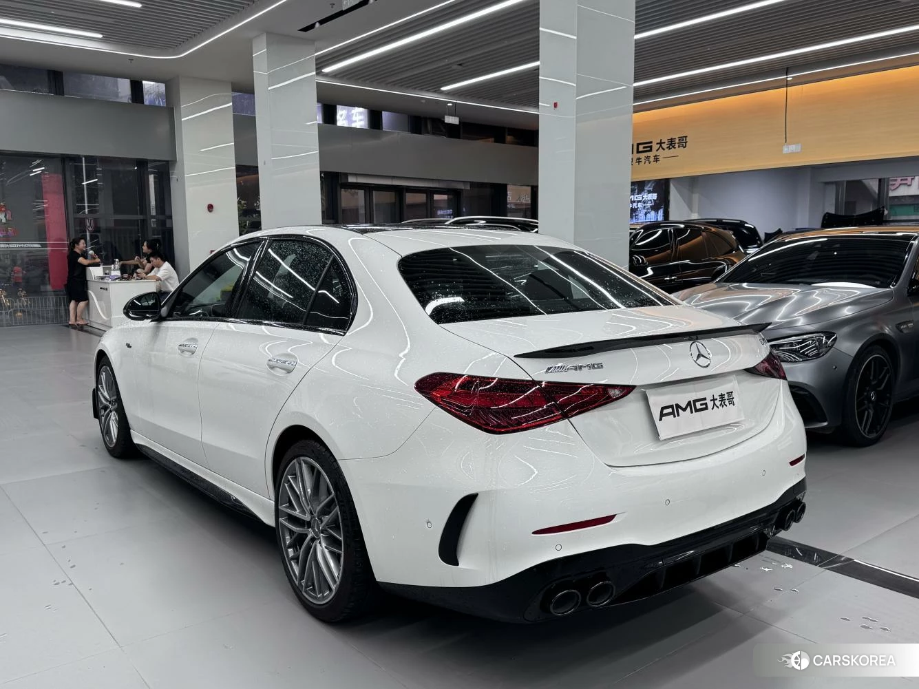 Mercedes-Benz AMG C-Class 2024 Белый из Китая, фото 3