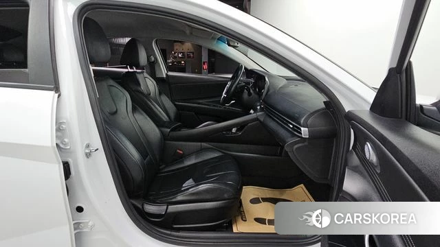 Hyundai Avante (CN7) 2021 Белый из Кореи, фото 3