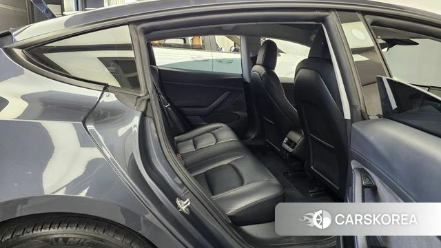 Tesla Model 3 2022 Серый из Кореи, фото 3