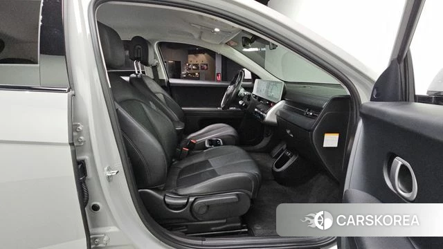 Hyundai Ionic 5 2022 Серебристо-серый из Кореи, фото 3