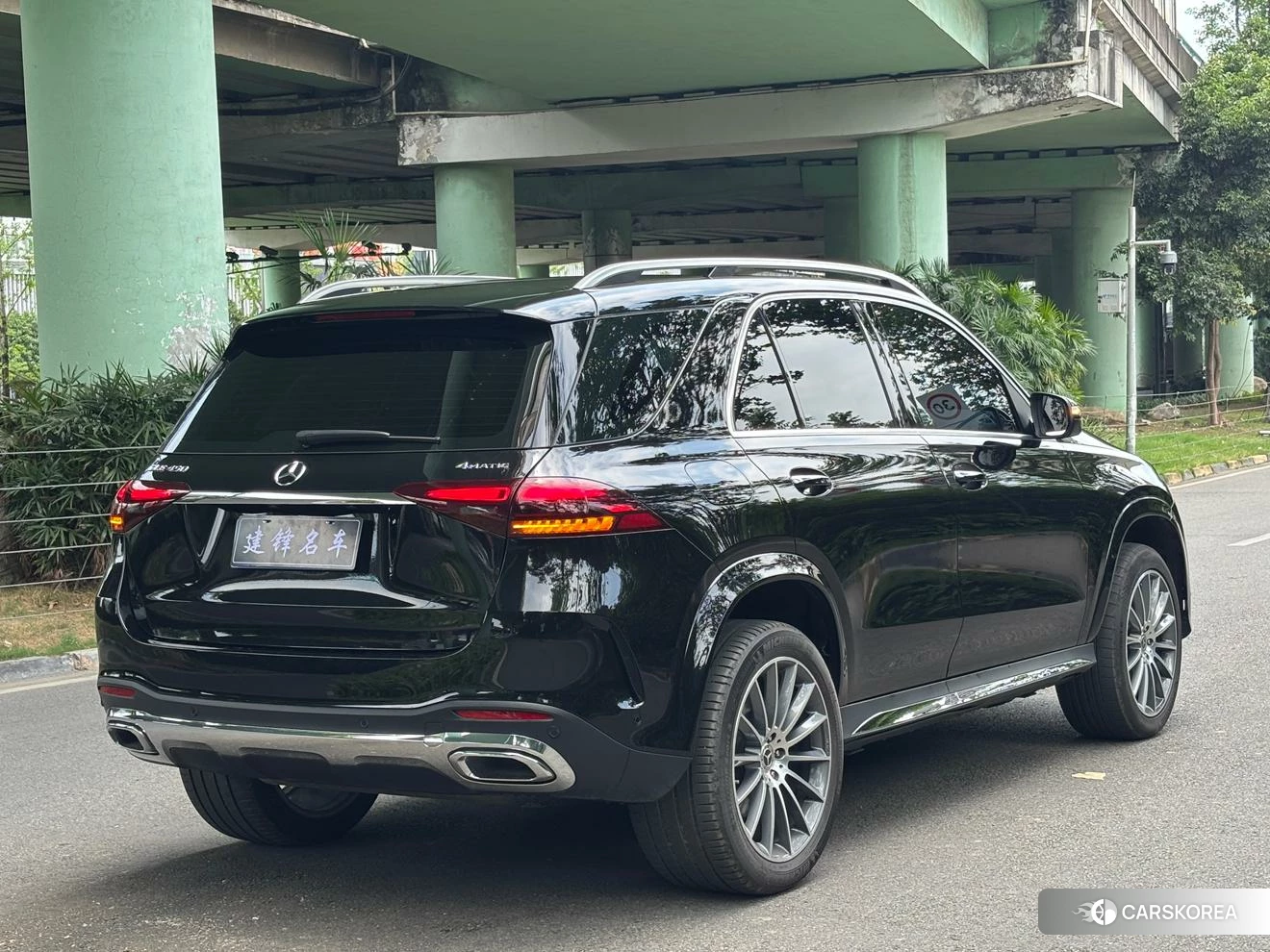 Mercedes-Benz GLE 2023 Черный из Китая, фото 3