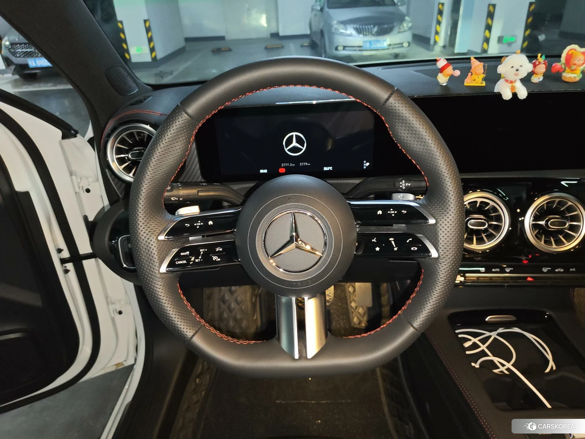 Mercedes-Benz A-Class 2024 Белый из Китая, фото 3
