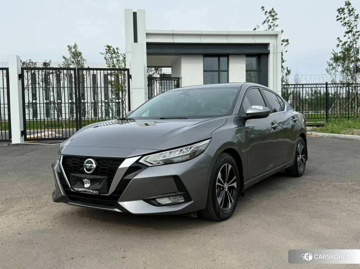 Nissan Sylphy 2021 Темно-серый из Китая, фото 3