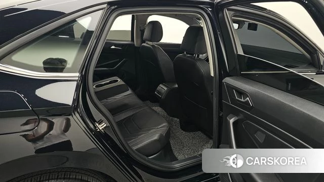 Volkswagen 7th Generation of Jetta 2021 Черный из Кореи, фото 3