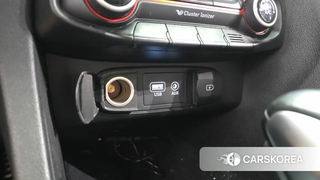 Hyundai Veloster (JS) 2018 Желтый из Кореи, фото 3