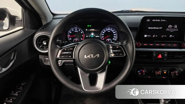 Kia The New K3 2nd generation 2023 Белый из Кореи, фото 3