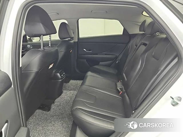 Hyundai Avante (CN7) 2023 Белый из Кореи, фото 3