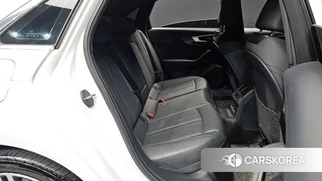 Audi A4 (B9) 2021 Белый из Кореи, фото 3