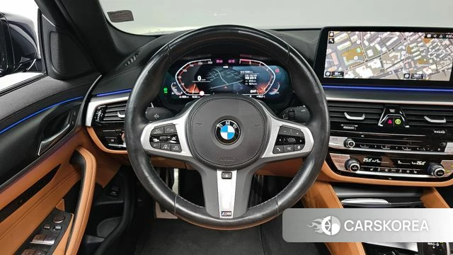 BMW 5 Series (G30) 2023 Черный из Кореи, фото 3