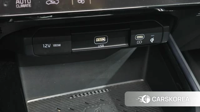 Kia Di All New Niro EV 2022 Белый из Кореи, фото 3