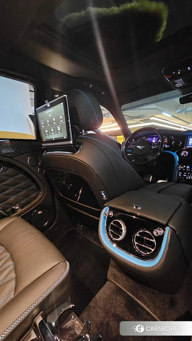 Bentley Mulshan 2018 Небесно-голубой из Кореи, фото 3
