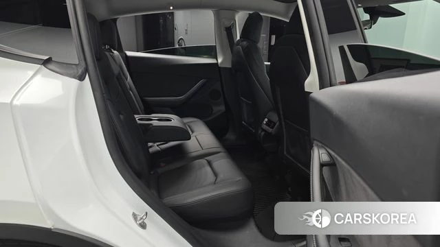 Tesla Model Y 2022 Белый из Кореи, фото 3