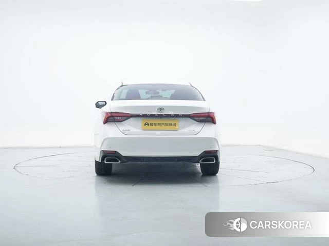 Toyota Avalon 2021 Белый из Китая, фото 3