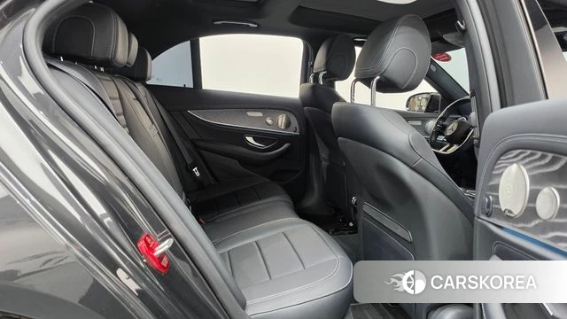 Mercedes-Benz E-Class W213 2022 Серый из Кореи, фото 3