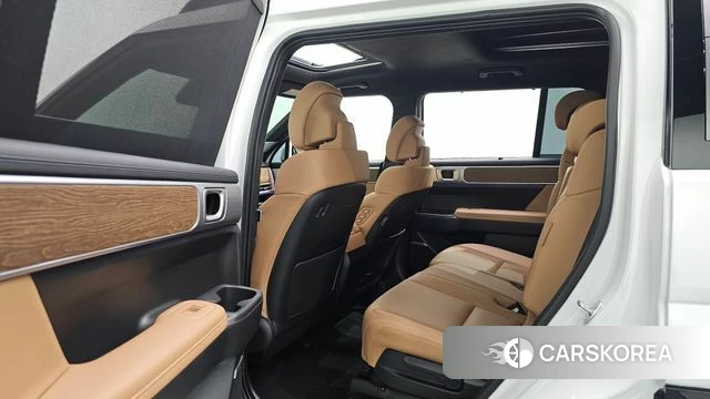 Hyundai Santa Fe (MX5) 2024 Белый из Кореи, фото 3