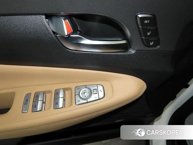Hyundai The New Santa Fe 2022 Белый из Кореи, фото 3