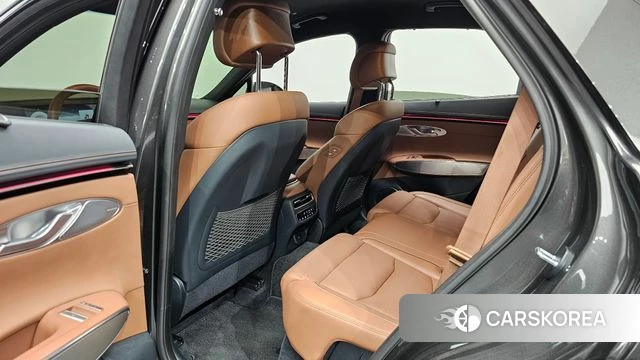 Genesis GV70 2025 Серый из Кореи, фото 3