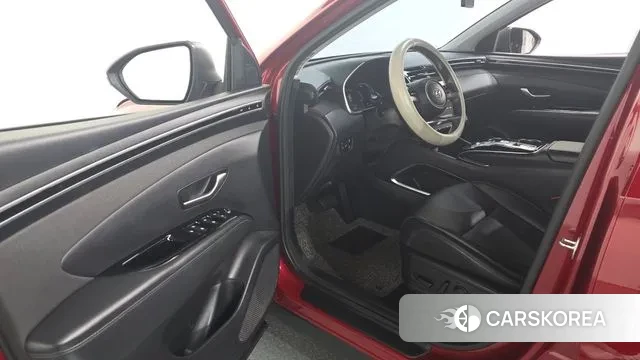 Hyundai Tucson Hybrid (NX4) 2020 Красный из Кореи, фото 3
