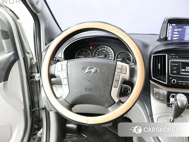 Hyundai The New Grand Starex 2018 Серебристо-серый из Кореи, фото 3