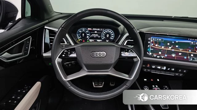 Audi Q4 e-Tron (F4) 2025 Синий из Кореи, фото 3