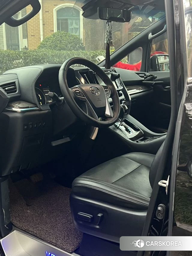 Toyota Vellfire 2020 Черный из Китая, фото 3