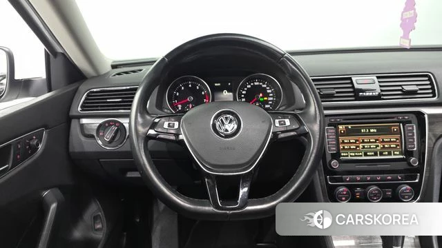 Volkswagen The New Passat 2018 Белый из Кореи, фото 3