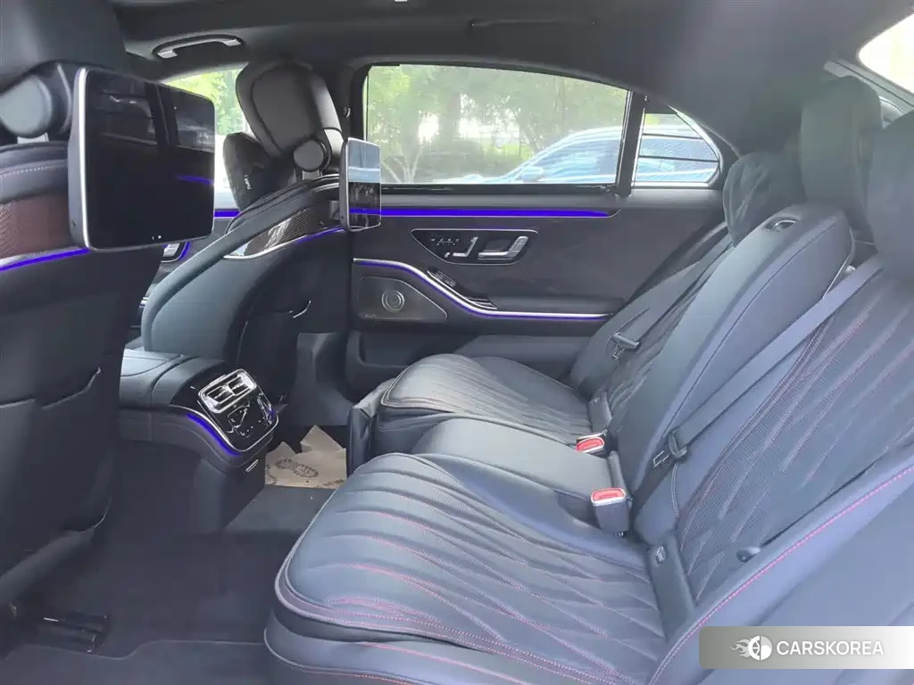 Mercedes-Benz S-class AMG 2025 Silver/gray из Китая, фото 3