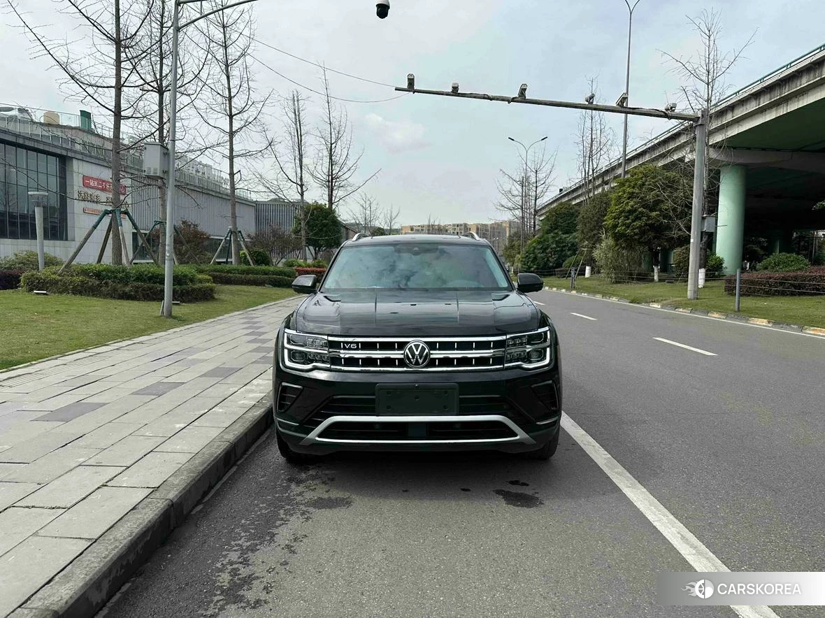 Volkswagen Teramont 2022 Черный из Китая, фото 3