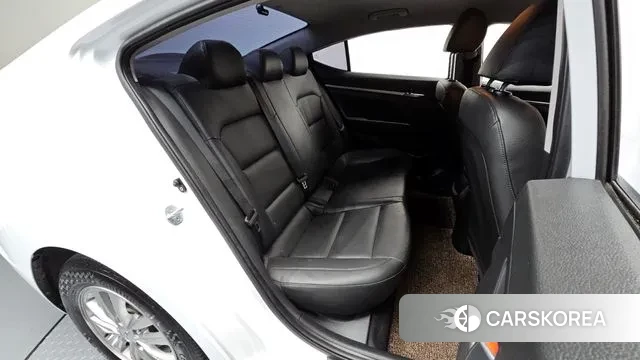 Hyundai The New Avante AD 2019 Белый из Кореи, фото 3