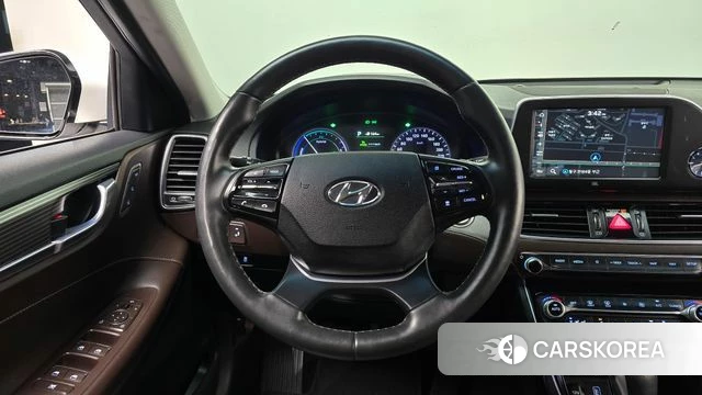 Hyundai Grandeur IG Hybrid 2018 Белый из Кореи, фото 3