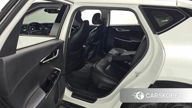 Kia EV6 2022 Белый из Кореи, фото 3
