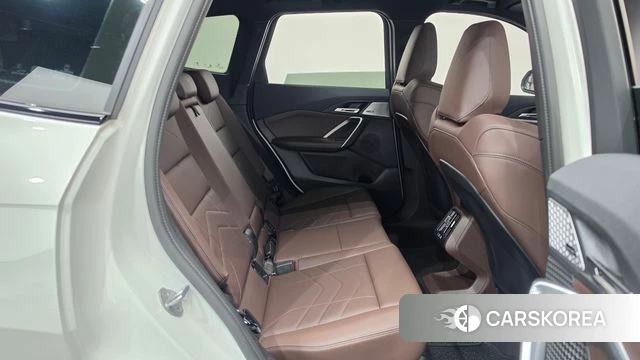 BMW X1 (U11) 2024 Белый из Кореи, фото 3