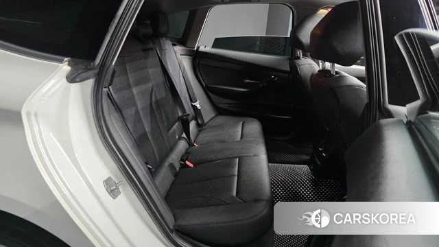 BMW 3 Series GT (F34) 2019 Белый из Кореи, фото 3