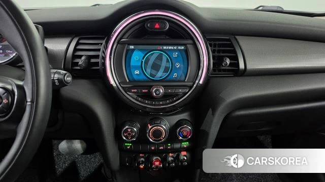 Mini Cooper 2020 Жемчужный цвет из Кореи, фото 3