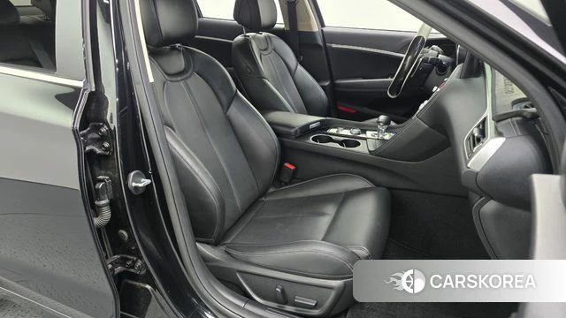 Genesis The New G70 2021 Черный из Кореи, фото 3