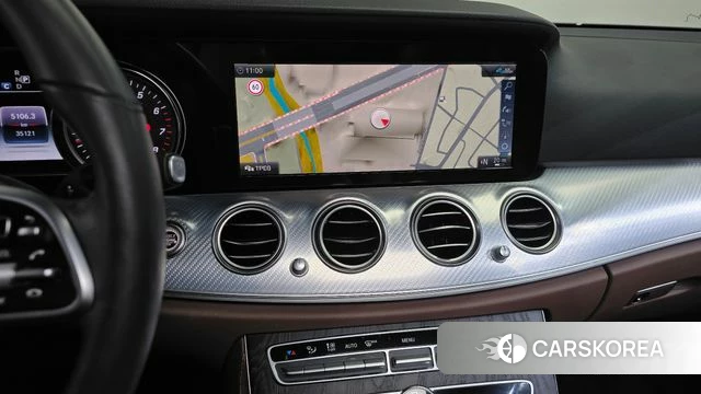 Mercedes-Benz E-Class W213 2020 Белый из Кореи, фото 3