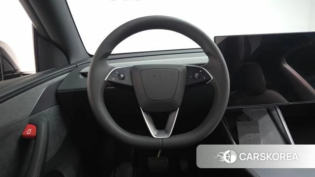 Tesla Model Y 2026 Черный из Кореи, фото 3