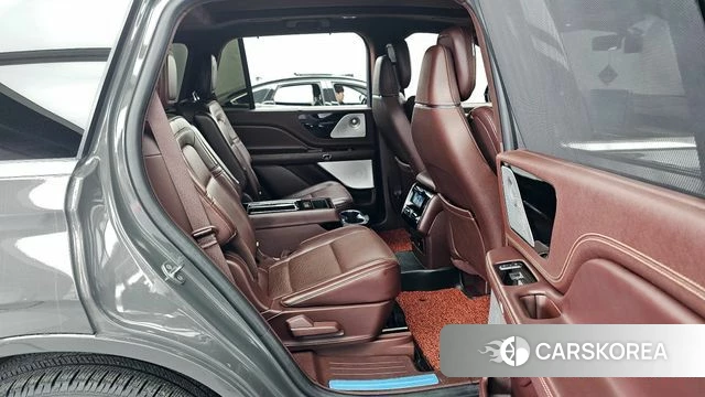 Lincoln Aviator 2nd generation 2021 Серый из Кореи, фото 3