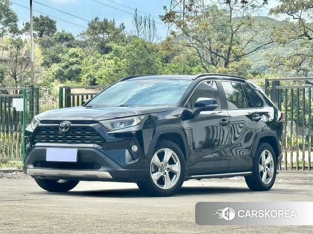 Toyota RAV4 2022 Черный из Китая, фото 3