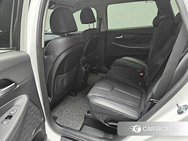 Hyundai The New Santa Fe 2023 Белый из Кореи, фото 4