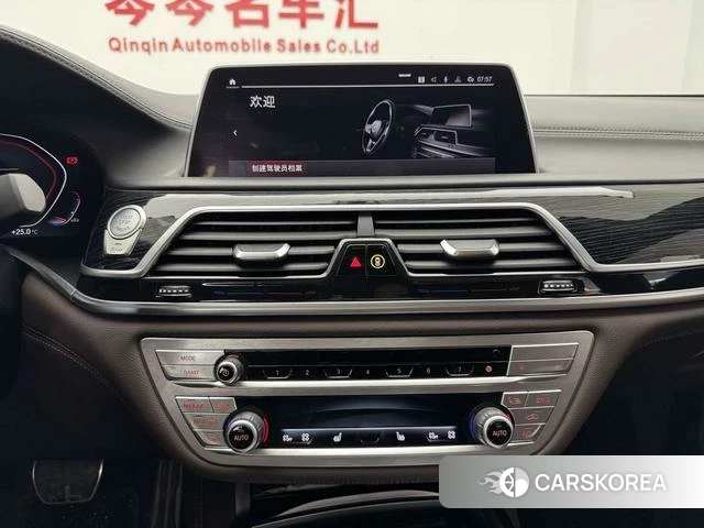 BMW 7 series 2022 Черный из Китая, фото 3