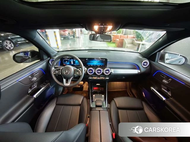 Mercedes-Benz GLB 2023 Черный из Китая, фото 3